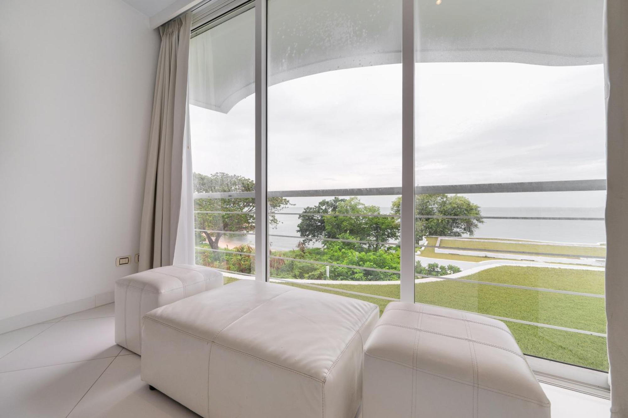 Pure Sunset Beach - Ocean View Room, Pattaya Na Chom Thian Exterior photo